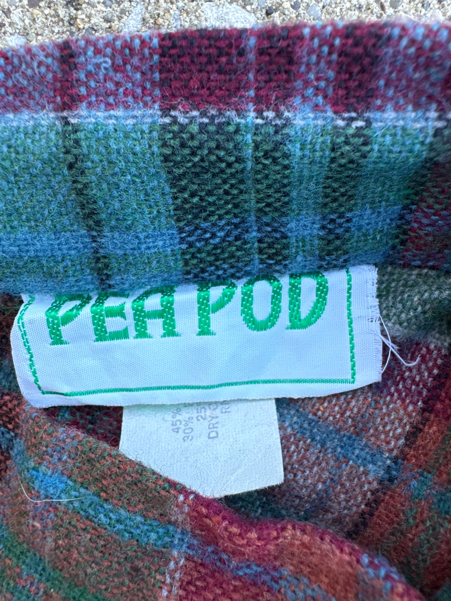 Vintage Women’s Pea Pod Plaid Skirt Size 5/6