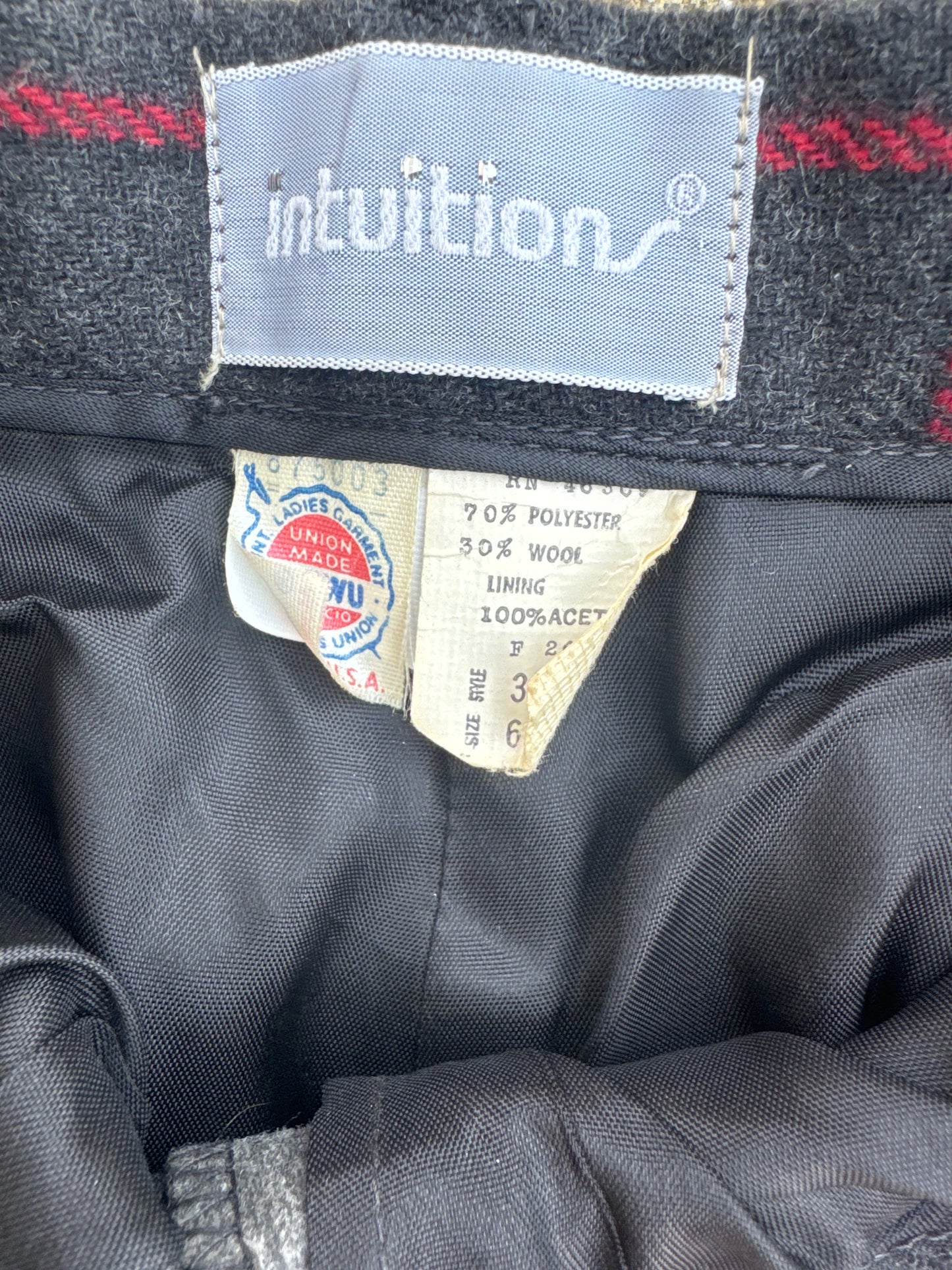 Vintage Women’s Intuitions Pants Size 6