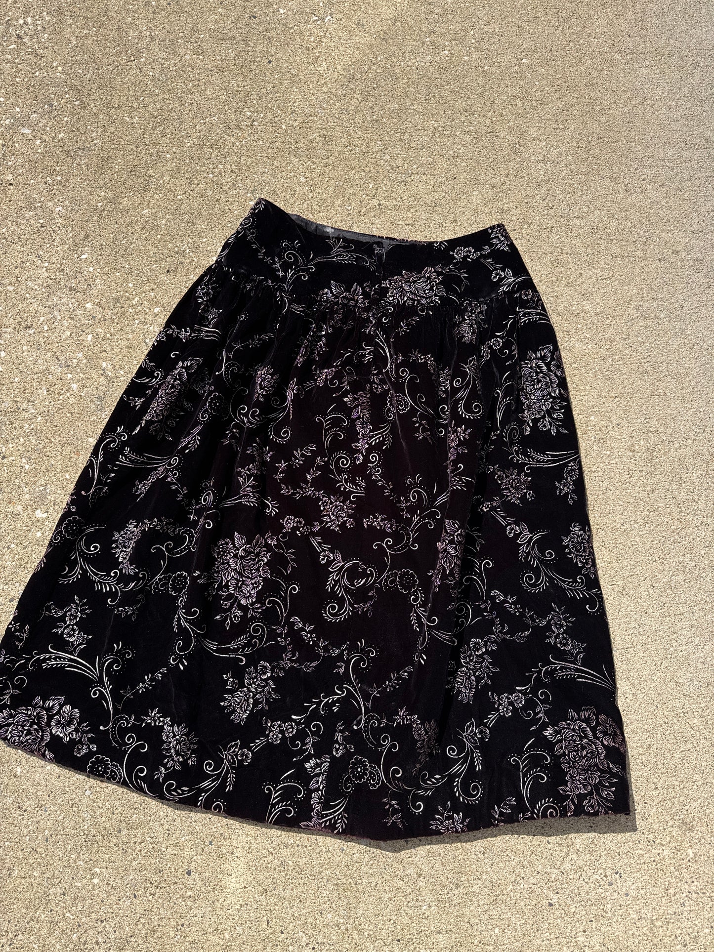 Vintage Women’s Scott McClintock Velvet/Velour Skirt Size 10