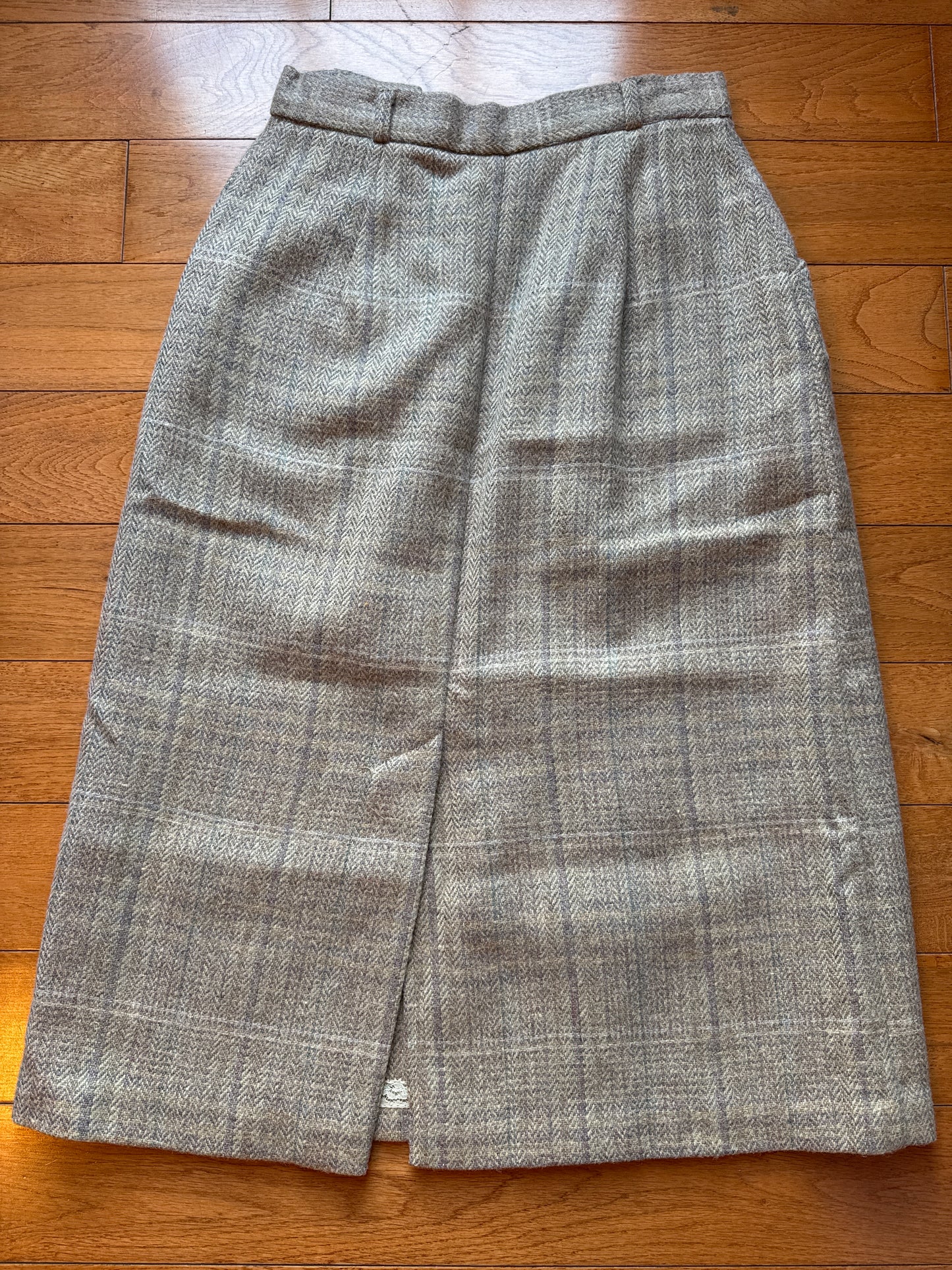 Women’s Vintage M J Concepts in Sportswear Wool Skirt