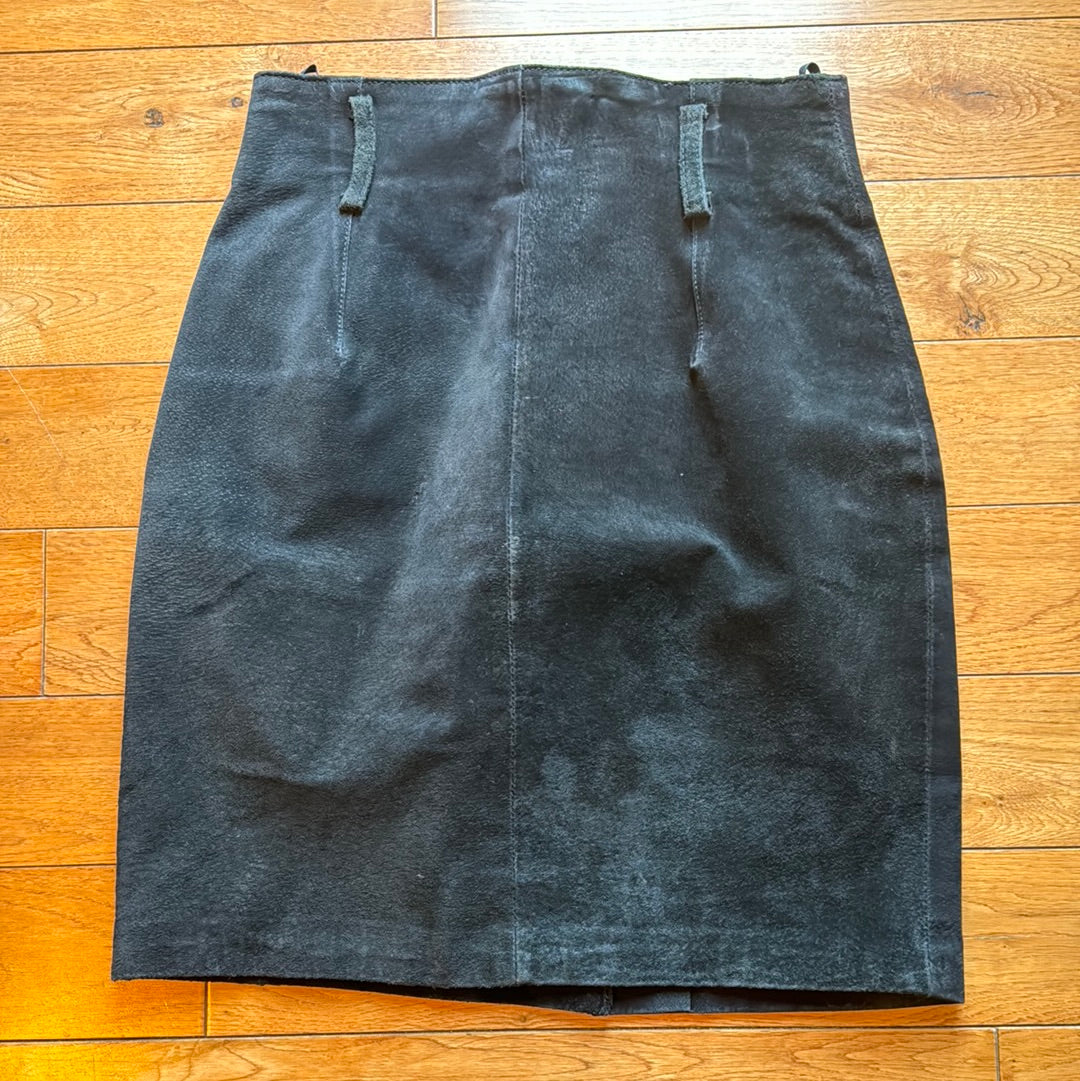 Vintage Women’s Compagnie Internationale Express Suede Skirt Size 3/4