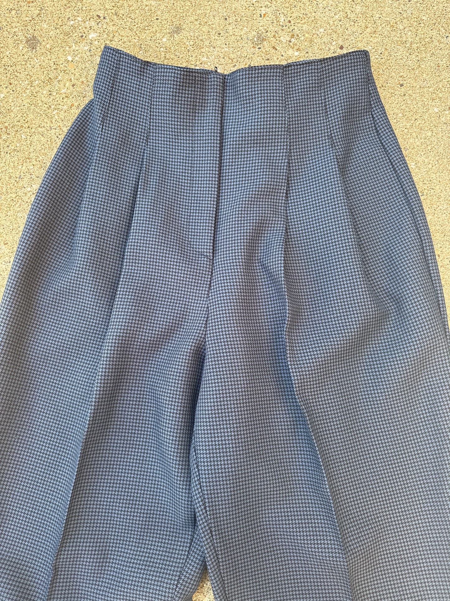 Vintage 90s Women’s La Belle Suit Size 3