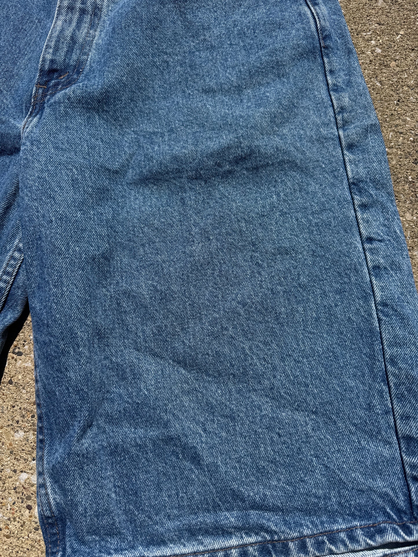 Vintage Men’s Silvertab Baggy Denim Shorts Made in USA Size 34