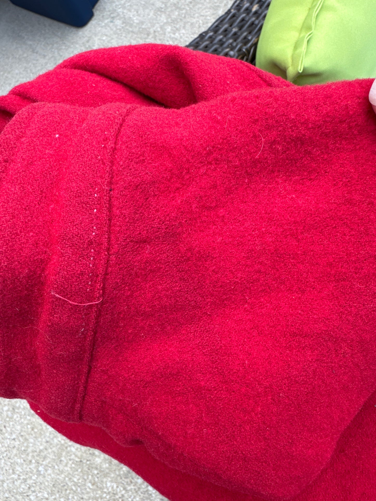 Vintage Men’s Black/Red Reversible Wool Blend Marlboro Coat Size XL