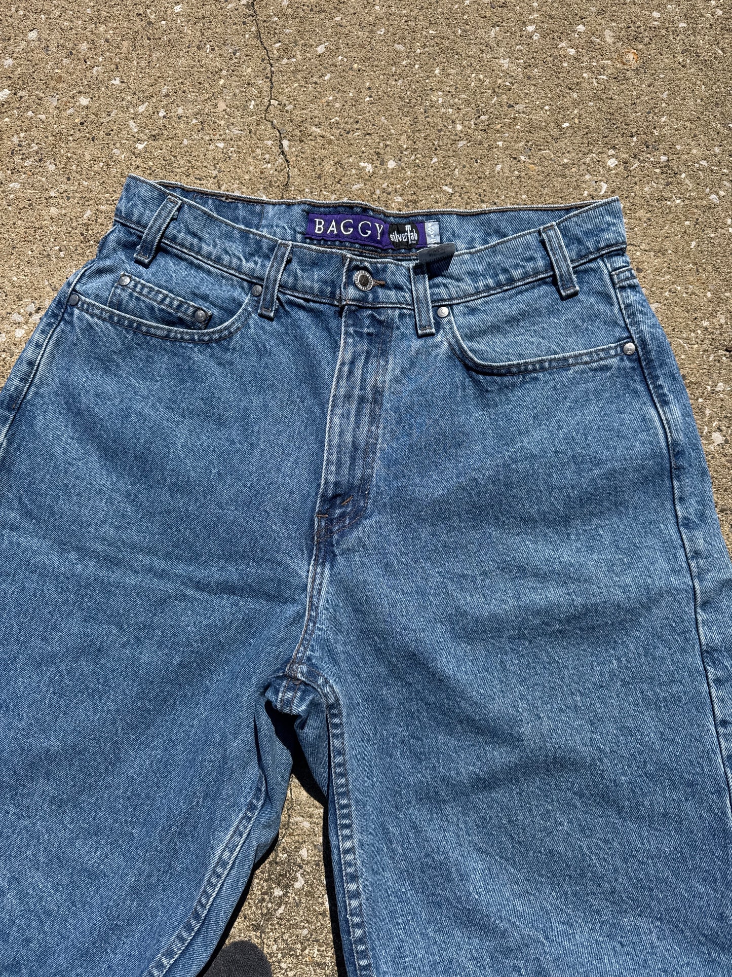 Vintage Men’s Silvertab Baggy Denim Shorts Made in USA Size 34