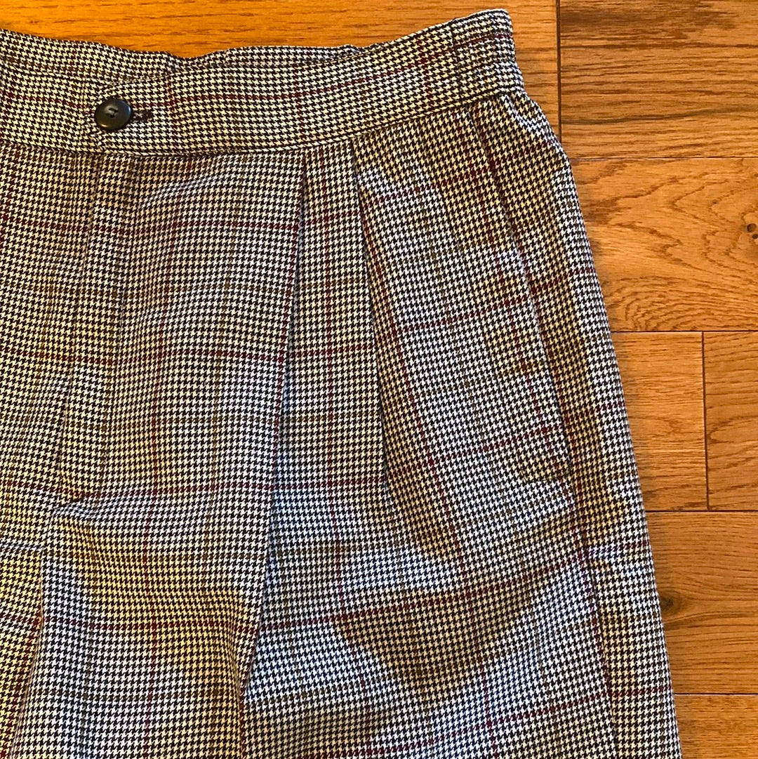 Vintage Women’s Fundamental Things Petites Plaid Shorts Size 14