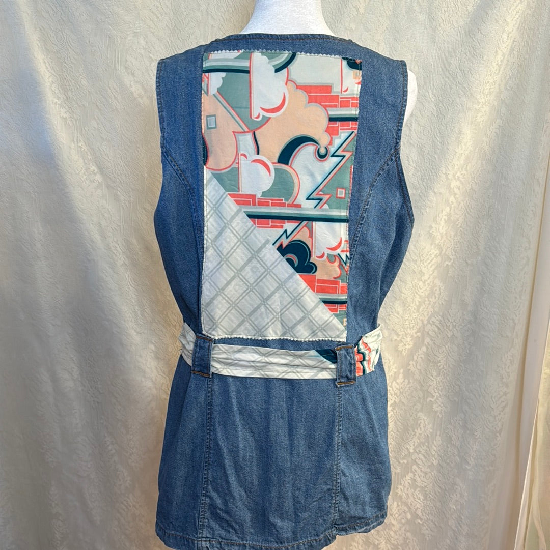 Vintage Women’s Pottery Denim Sleeveless Button Up Size L