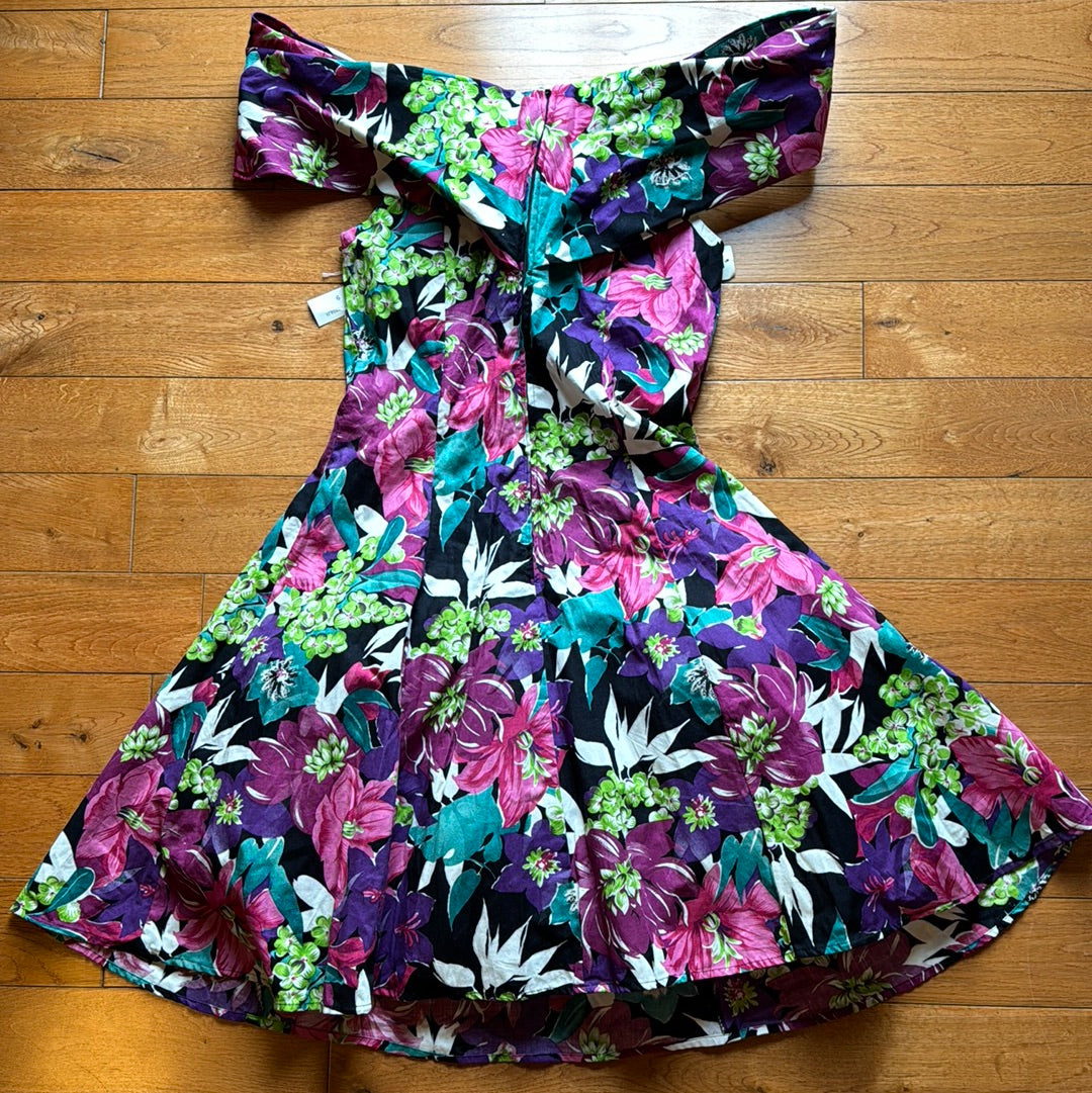 Vintage Women’s Sugar Floral Dress Size 9 NWT (from Hills)