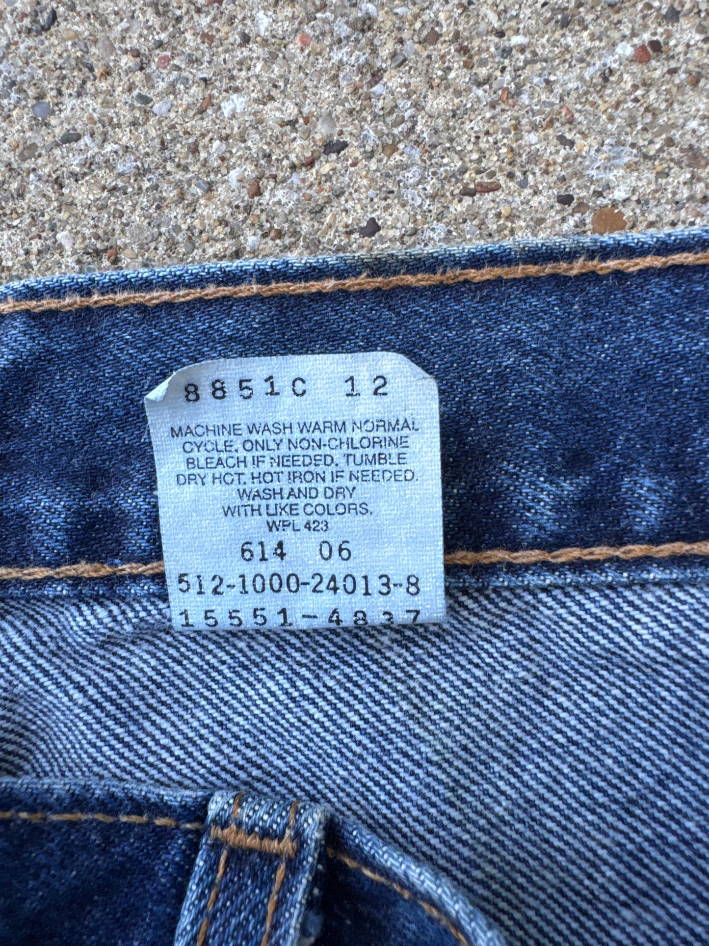 Vintage (2000) Women’s Levi’s 550 Size 8 Mis M