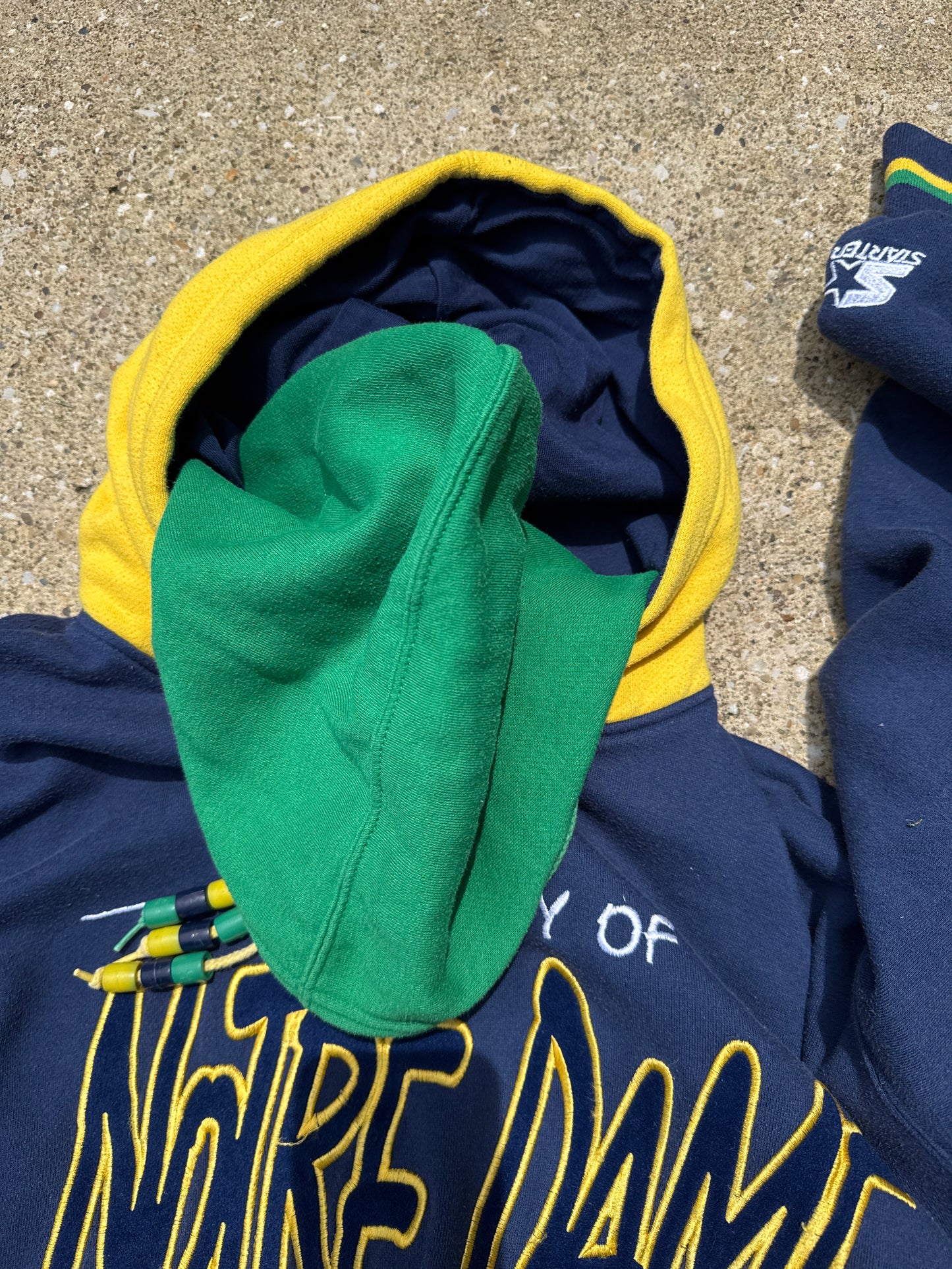 Vintage Notre Dame Starter Hooded Sweatshirt Size L