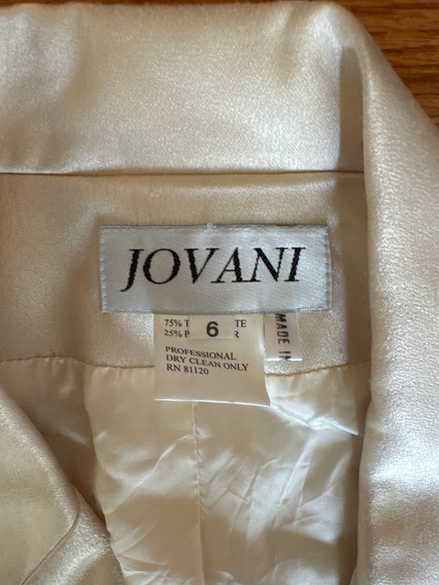 Vintage Women’s Jovani Blazer Size 6