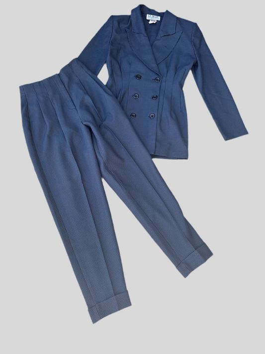 Vintage 90s Women’s La Belle Suit Size 3