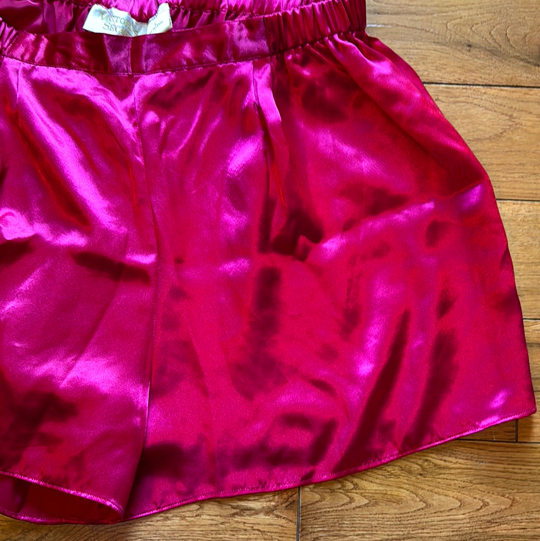 Vintage Victoria’s Secret Gold Label Sleep Shorts Size L