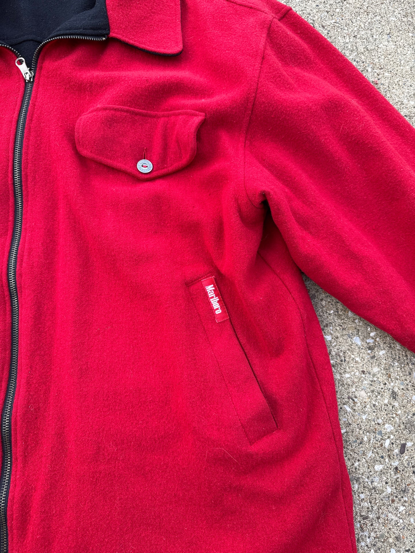 Vintage Men’s Black/Red Reversible Wool Blend Marlboro Coat Size XL