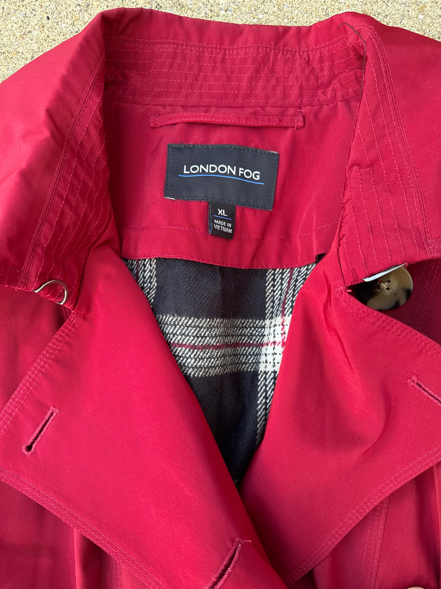 Women’s London Fog Trench Coat Size XL
