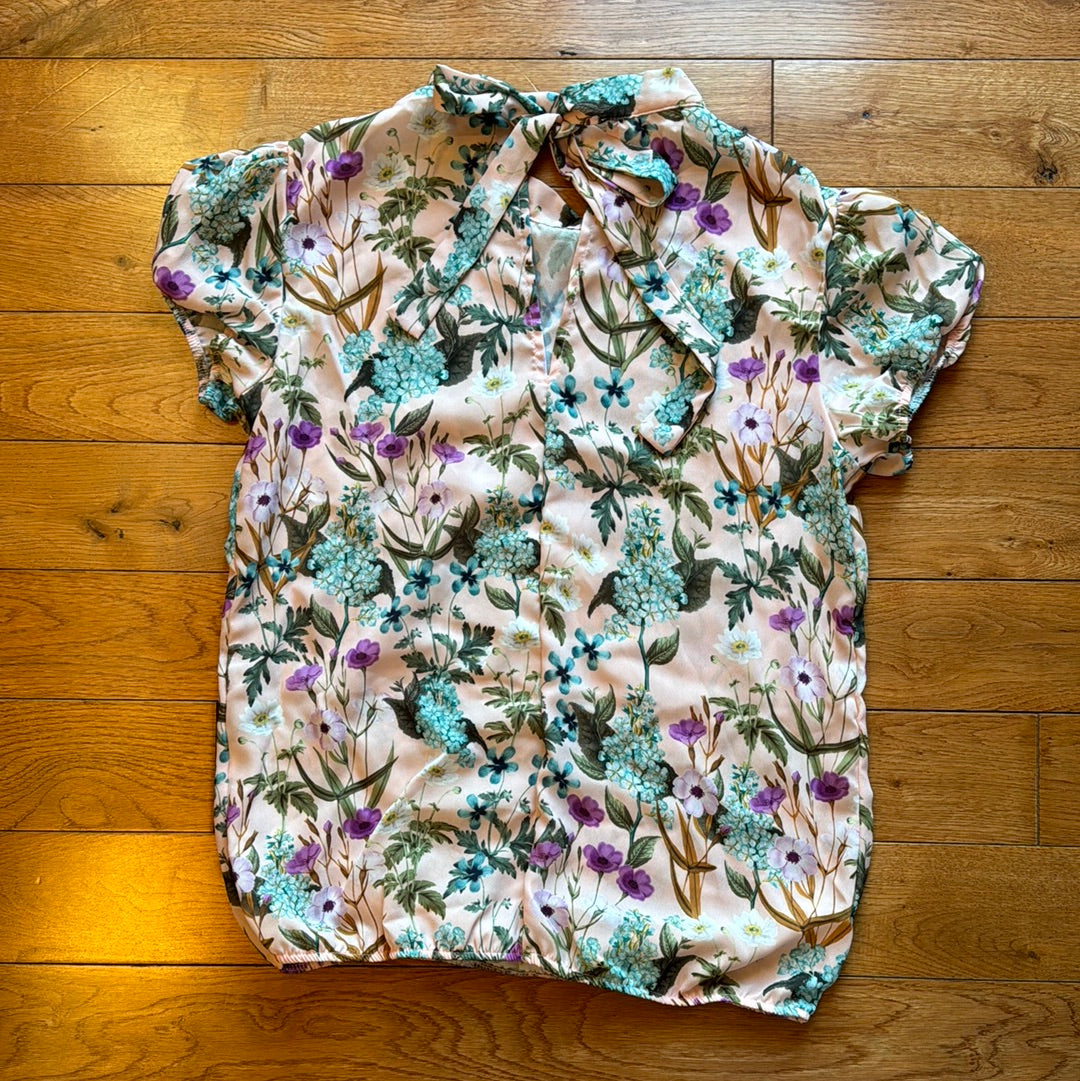 Sweet Pea for New York & Company Floral Blouse Size XS