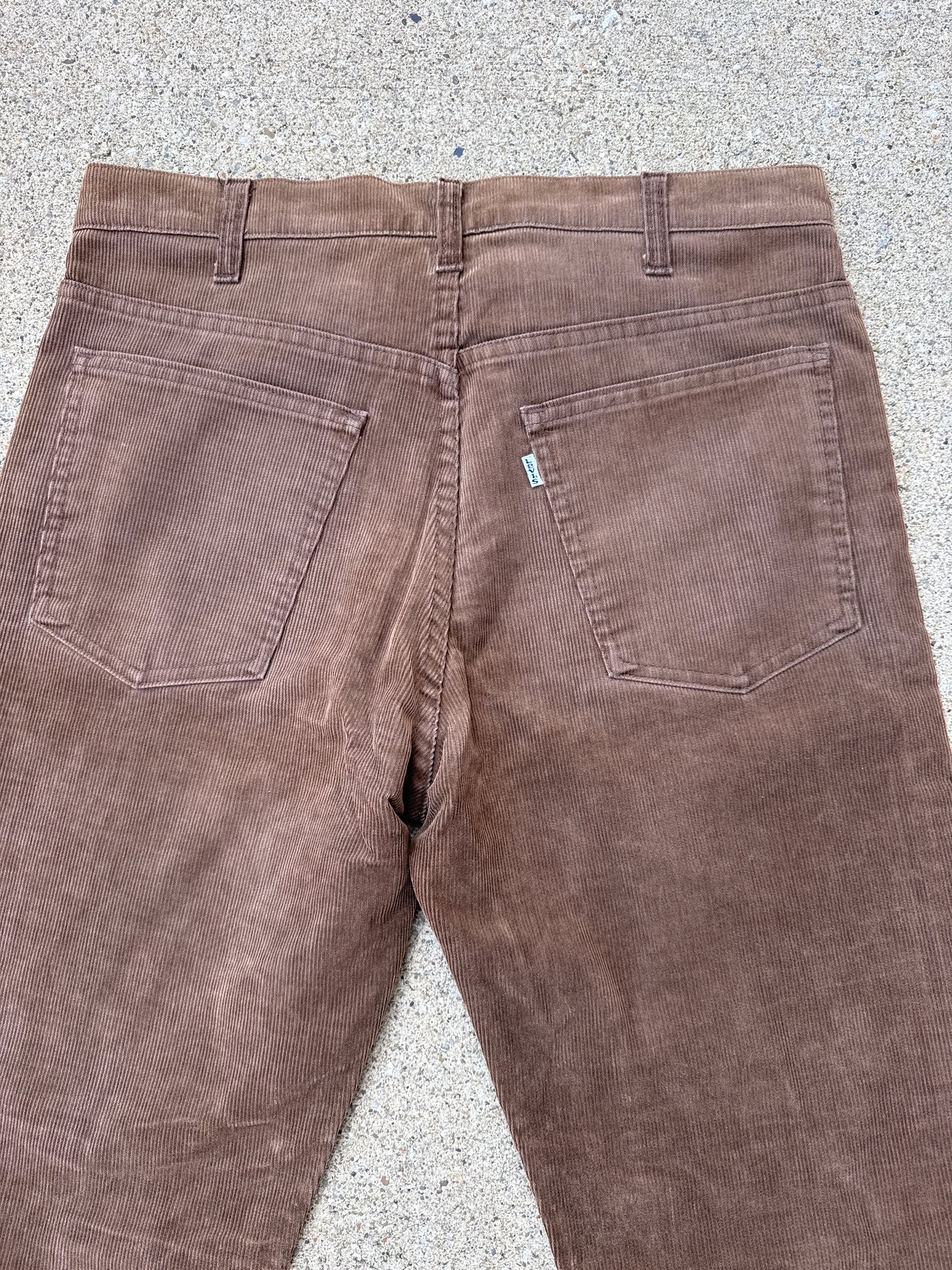 Vintage Levi (1983) Brown Cordaroy Pants Size 34x34