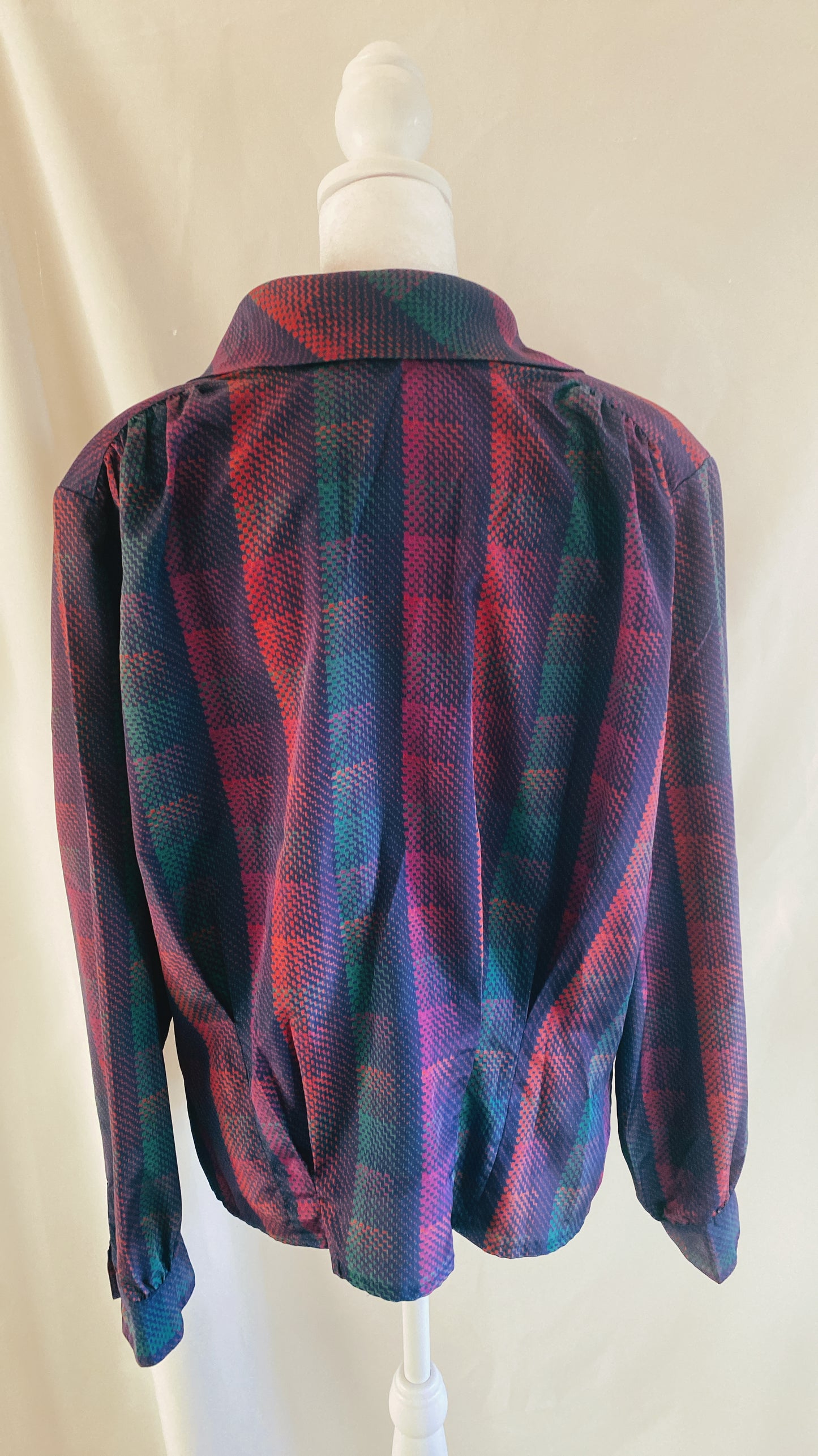 Women’s Vintage Janine Shirt Size M/L