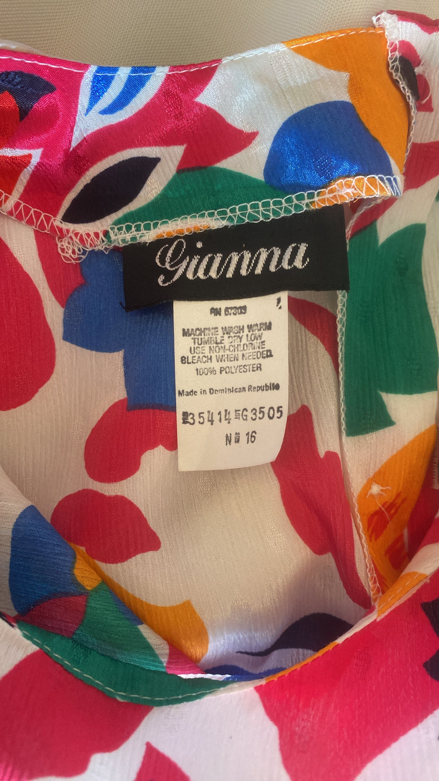 Vintage Women’s Gianna Shirt Size 16