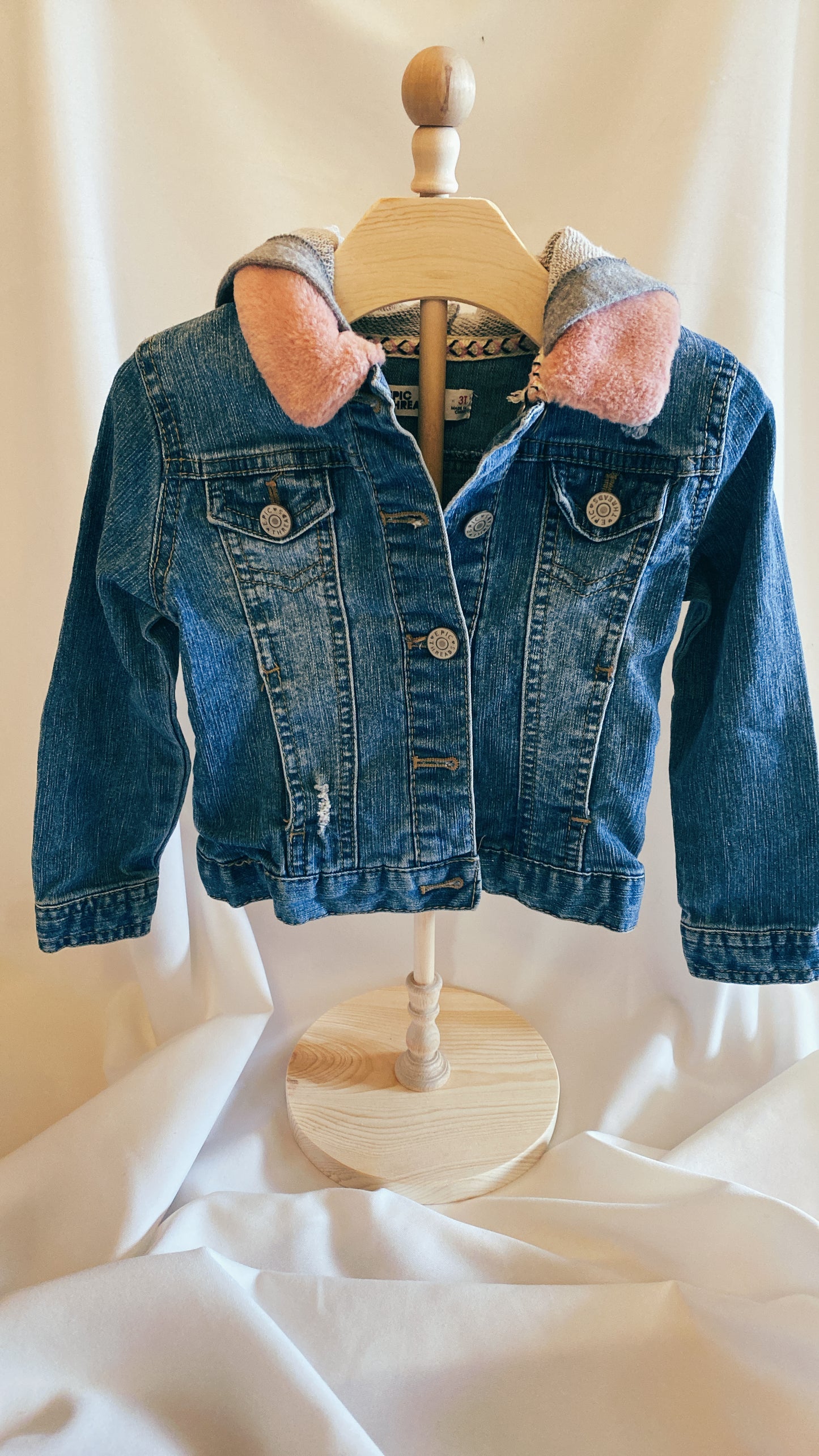 Girls Epic Threads Denim Jacket Size 3T